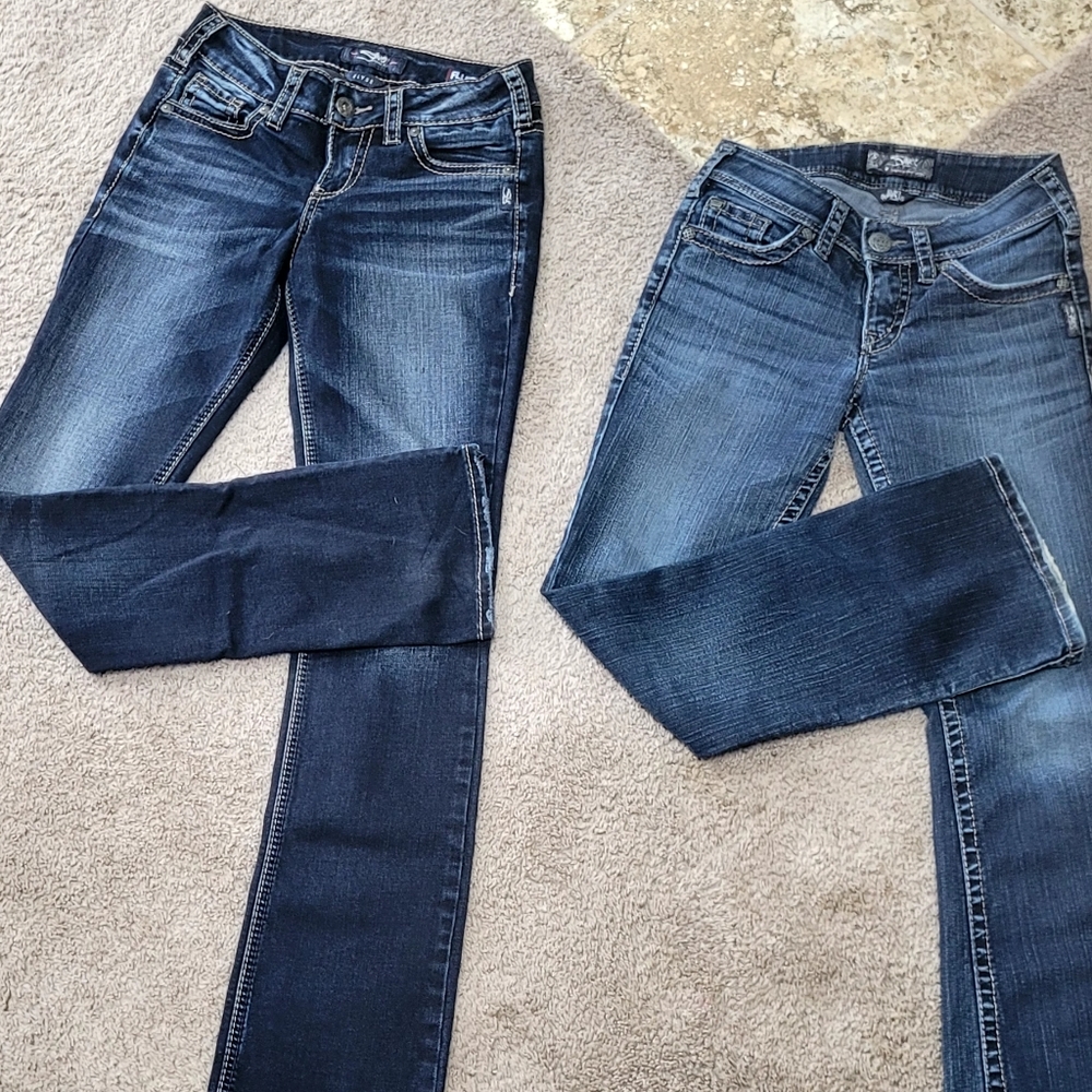 Bundle deal two pairs of women's Silver jeans size 25